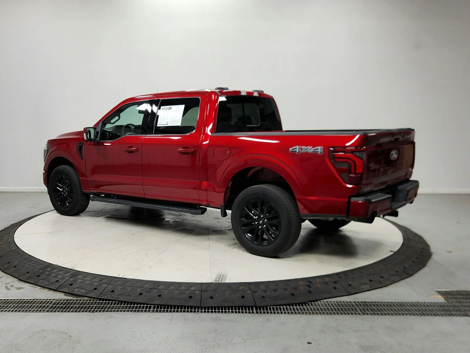 Used 2025 Red Ford Lariat image 6