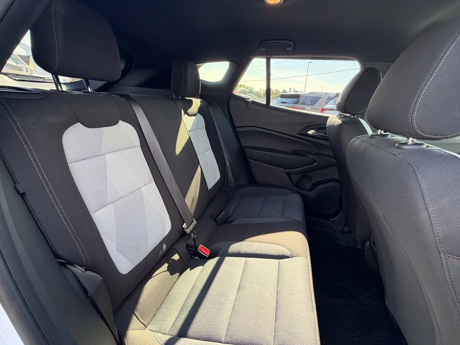 Used 2024 White Chevrolet 1RS image 26