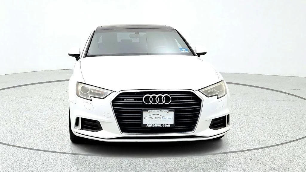 Used 2018 Ibis White Audi 2.0 TFSI Premium quattro AWD image 2