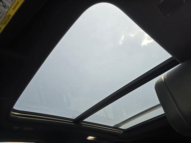 Certified Used 2024 WIND CHILL PEARL Toyota  image 3