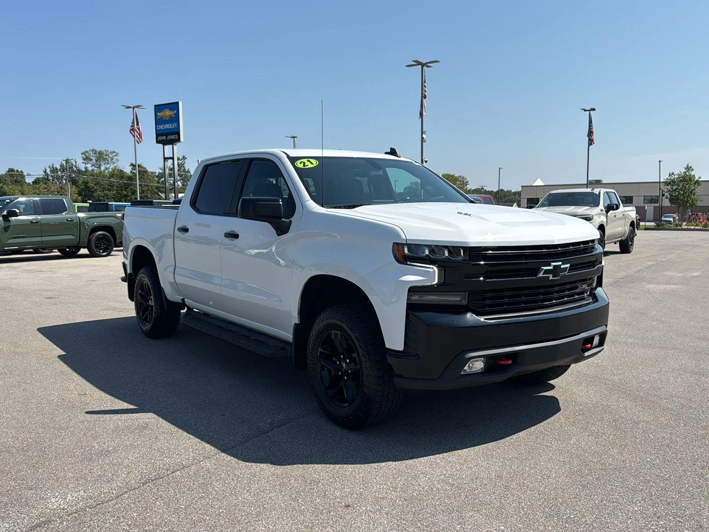 Used 2021 Silver Ice Metallic Chevrolet LT Trail Boss image 2