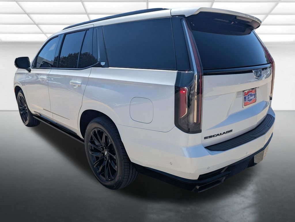 Used 2023 White Cadillac Sport Platinum image 2