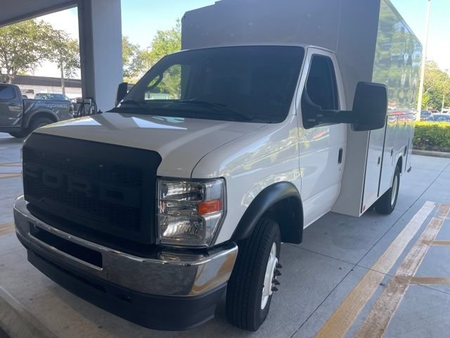 2024 Ford E-Series DRW E-350 Super Duty 138 in WB's photo