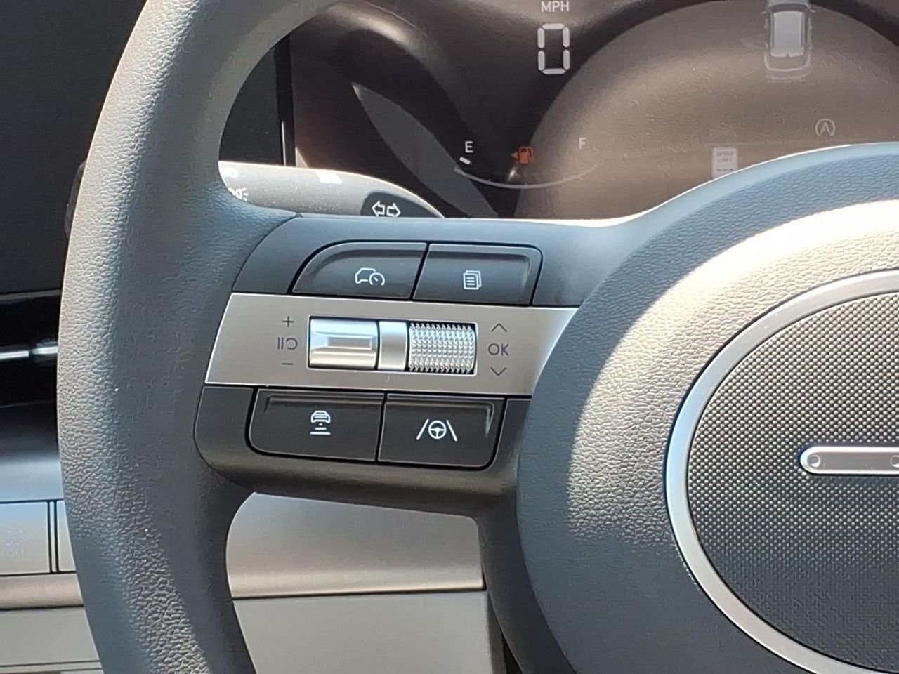 New 2026 Cyber Gray Metallic Hyundai SE FWD image 19