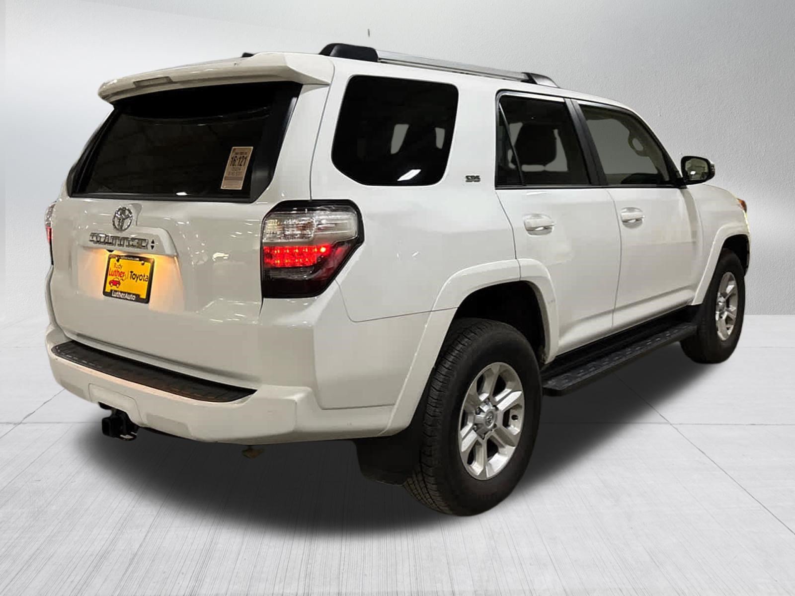 Used 2024 Ice Cap Toyota SR5 Premium image 6