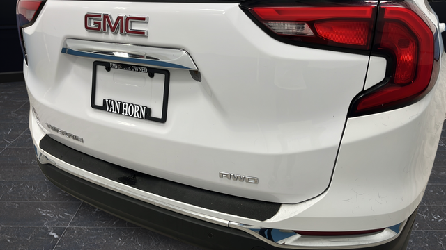 Used 2019 Summit White GMC SLT image 38