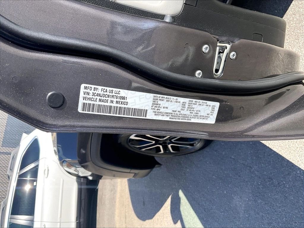 Used 2024 Gray Jeep Limited image 35
