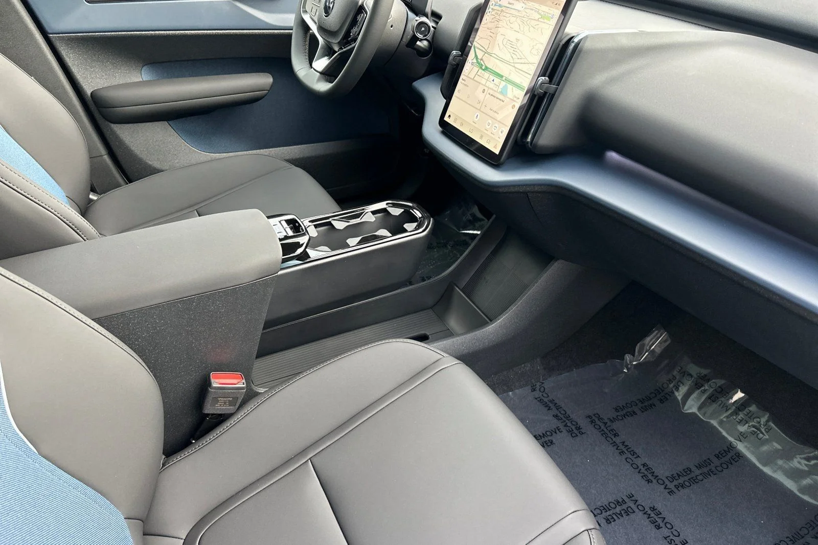 New 2026 White Volvo Twin Motor Performance Ultra image 19