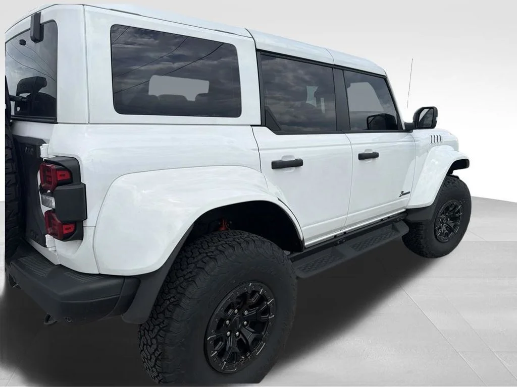 Used 2025 Oxford White Ford Raptor image 18