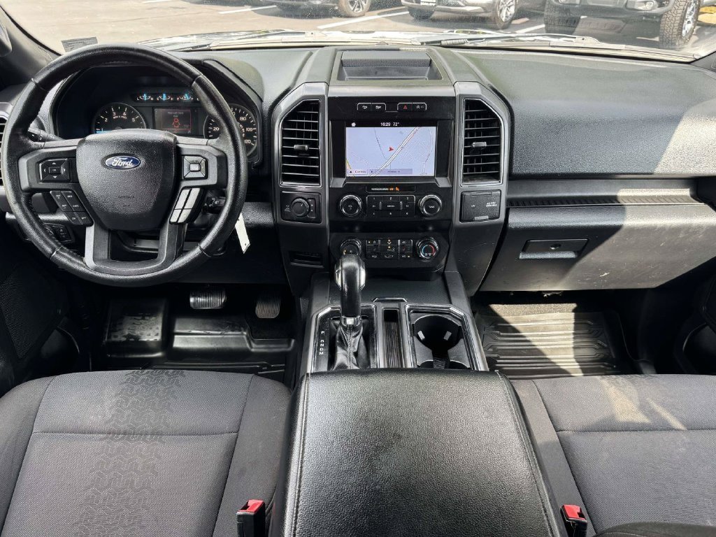 Used 2019 Red Ford XLT image 3