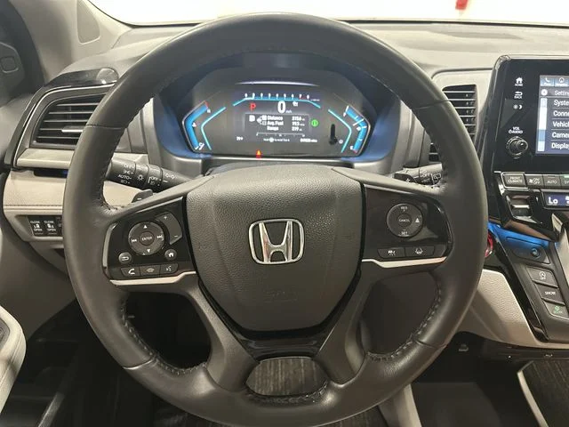 2023 Honda Odyssey Touring - Photo 13