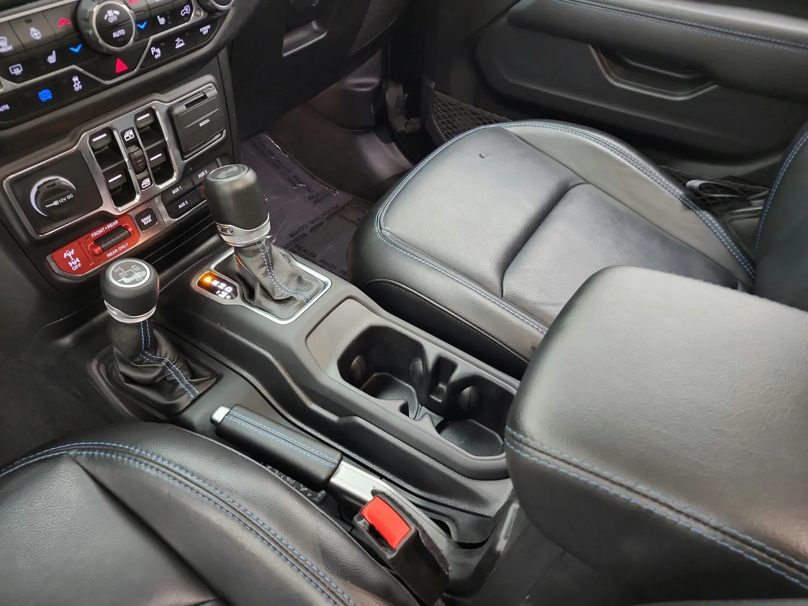 Used 2021 Black Clearcoat Jeep Unlimited Rubicon 4x4 image 11