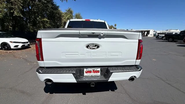 New 2026 Avalanche Ford Lariat® image 5