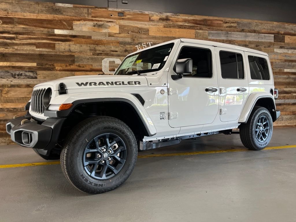 New 2026 Bright White Clear-Coat Exterior Paint Jeep 85th Anniversary Edition image 17
