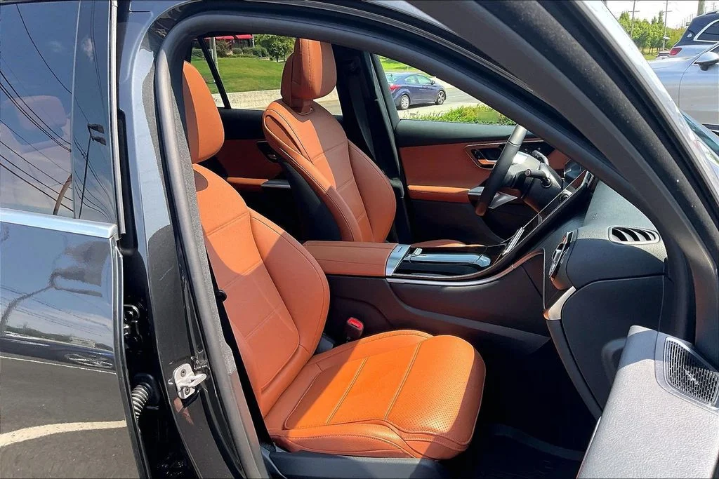 2026 Mercedes-Benz GLC Base - Photo 7
