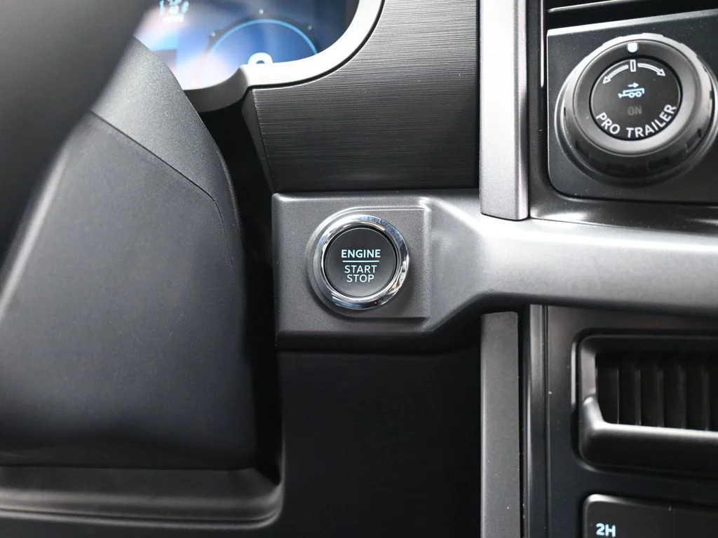 New 2026 White Ford XLT image 16