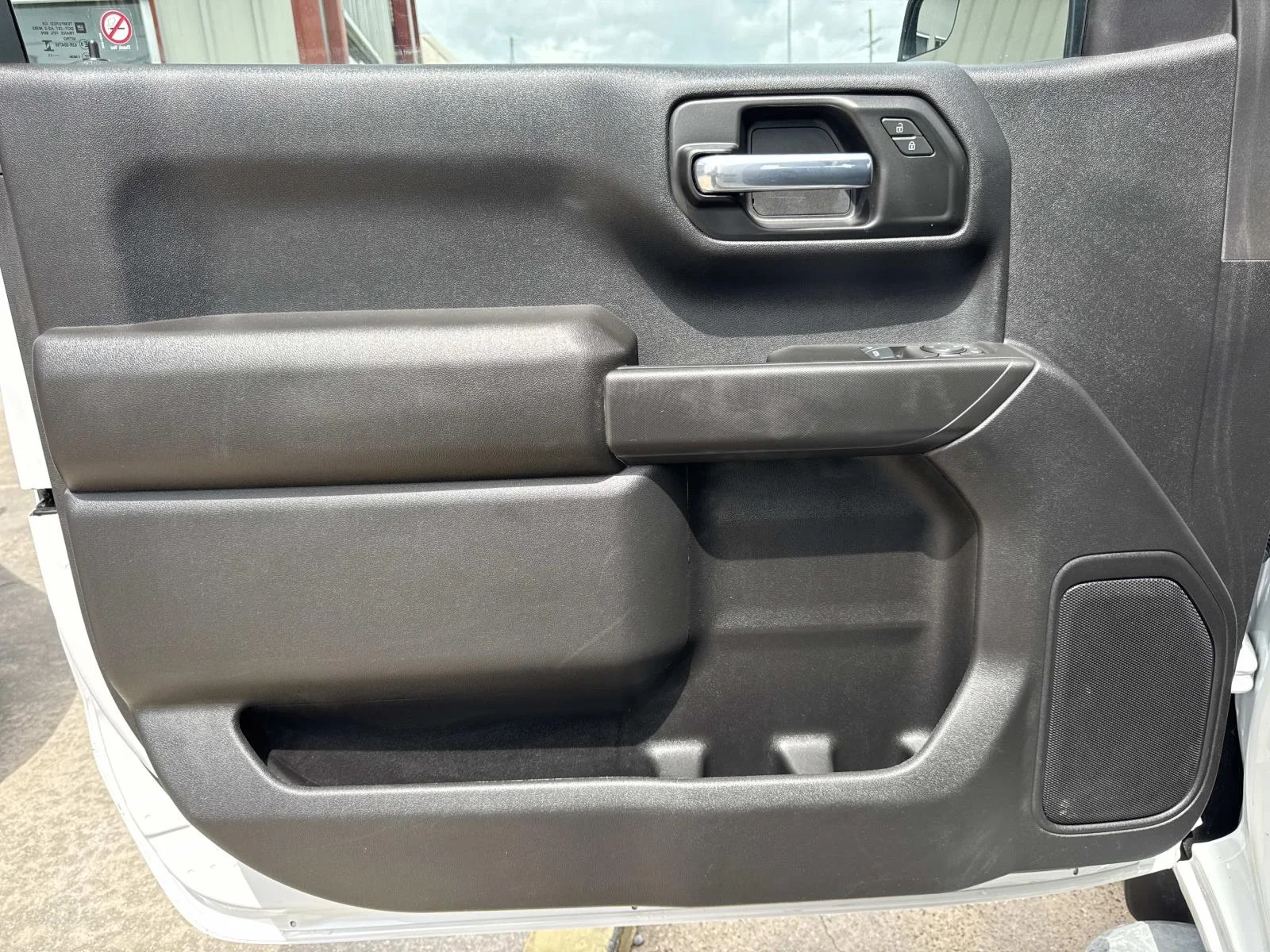 Used 2025 Summit White Chevrolet Work Truck image 17