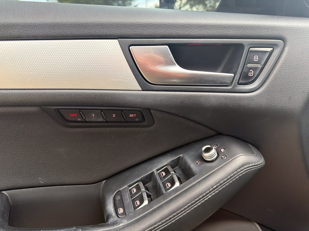Used 2016 Black Audi  image 10