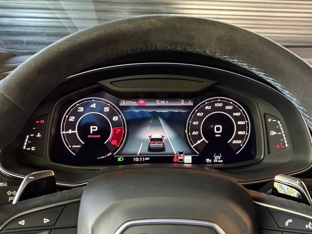 New 2027 Satellite Silver Metallic Audi 4.0T image 26