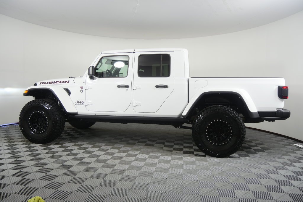 Used 2021 Bright White Clearcoat Jeep Rubicon image 8