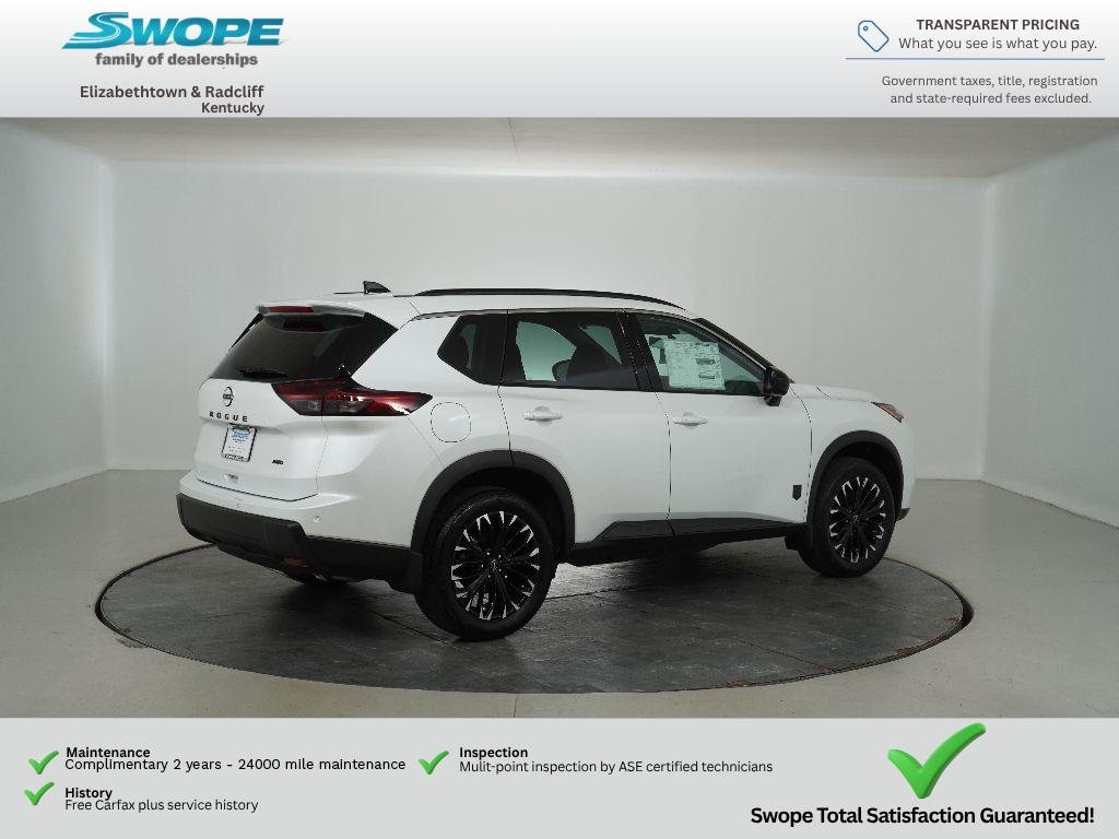 New 2026 Everest White Pearl TriCoat Nissan Dark Armor™ image 4