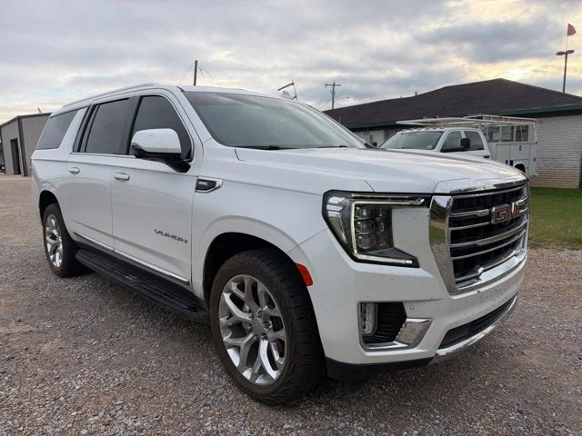Certified Used 2023 White GMC SLT image 2