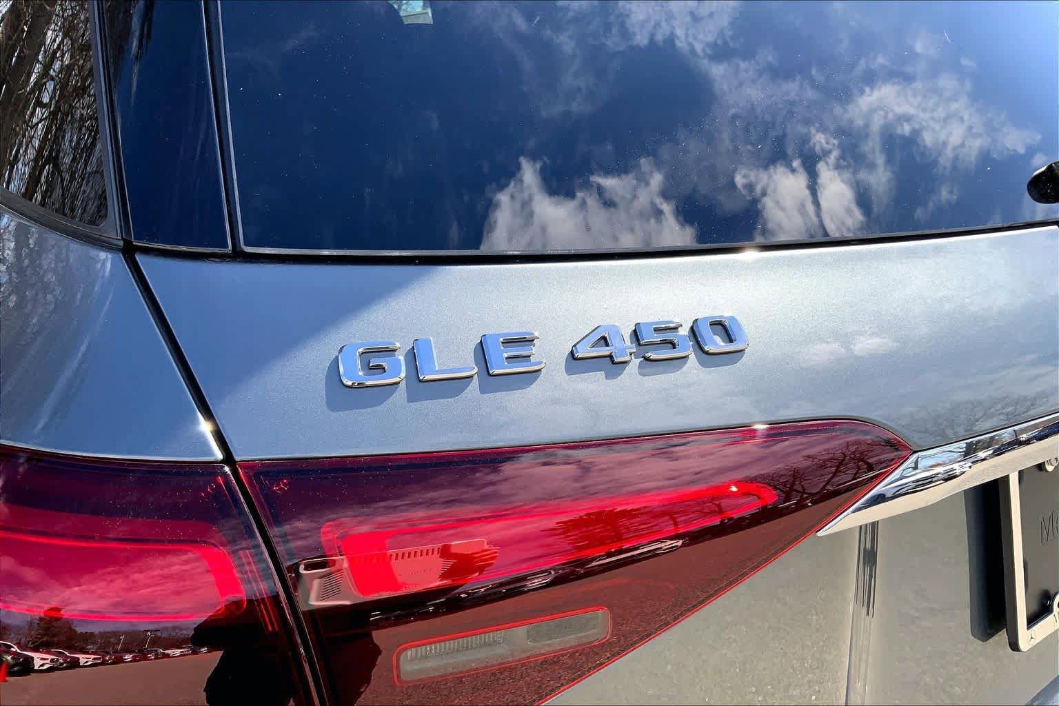 New 2026 Selenite Grey Metallic Mercedes-Benz GLE 450 image 19