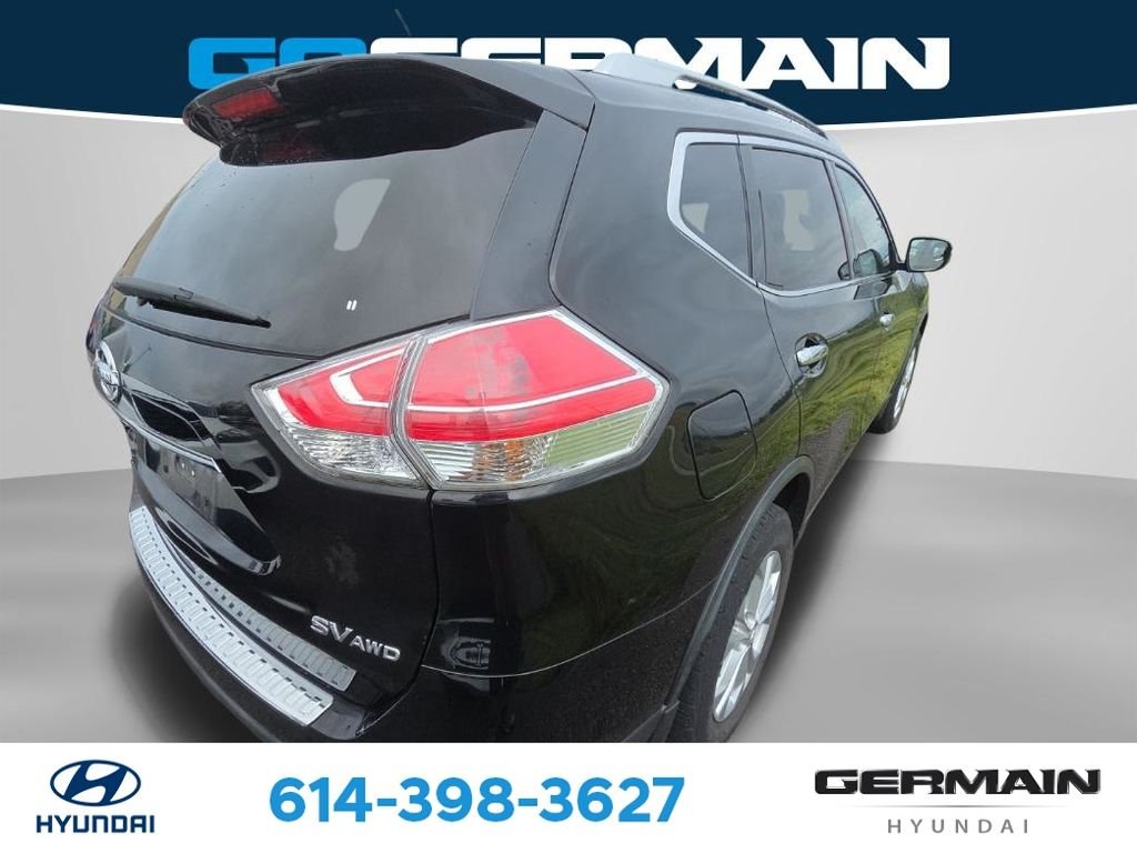 Used 2015 Black Nissan SV image 9