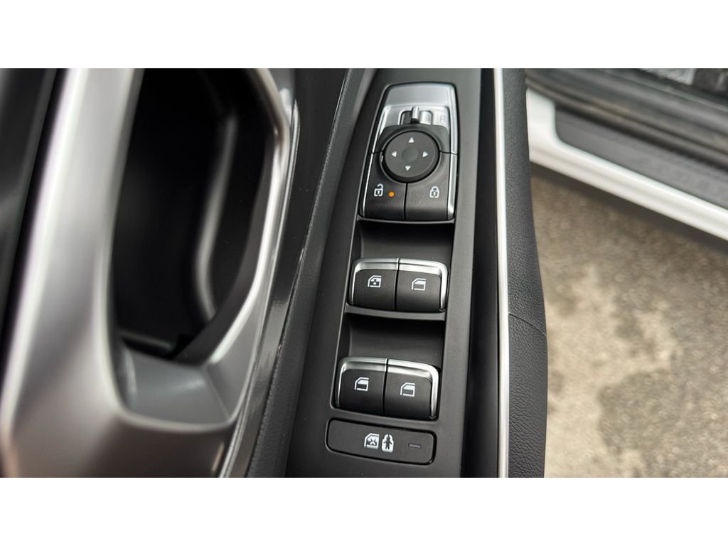 New 2026 Glacial White Pearl Kia S image 24