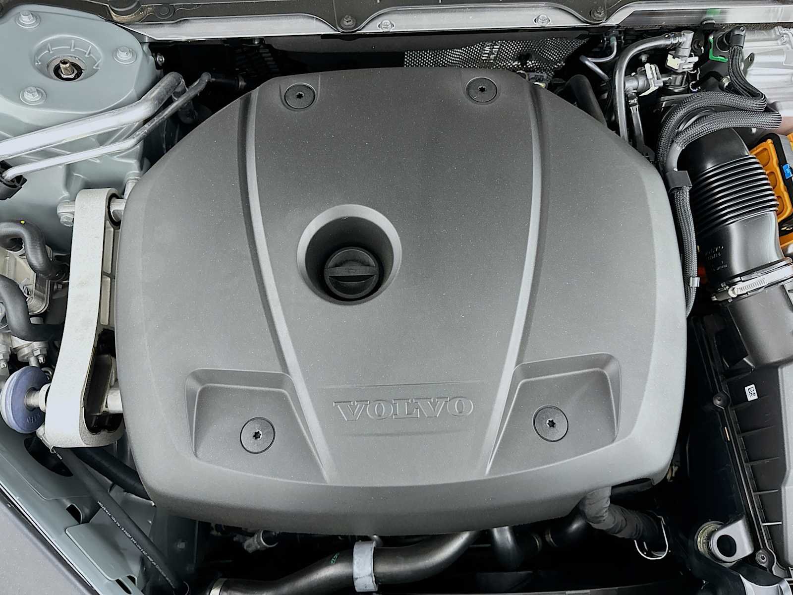 New 2026 Vapour Grey Volvo Plus image 29