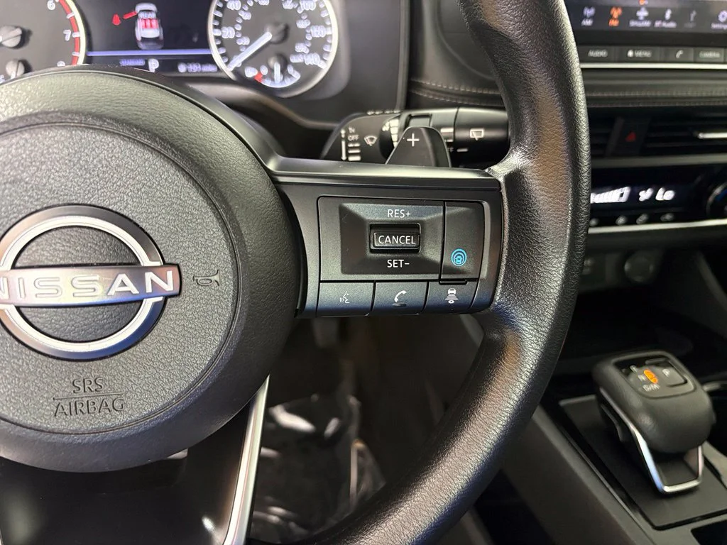 Used 2024 Gray Nissan SV image 21