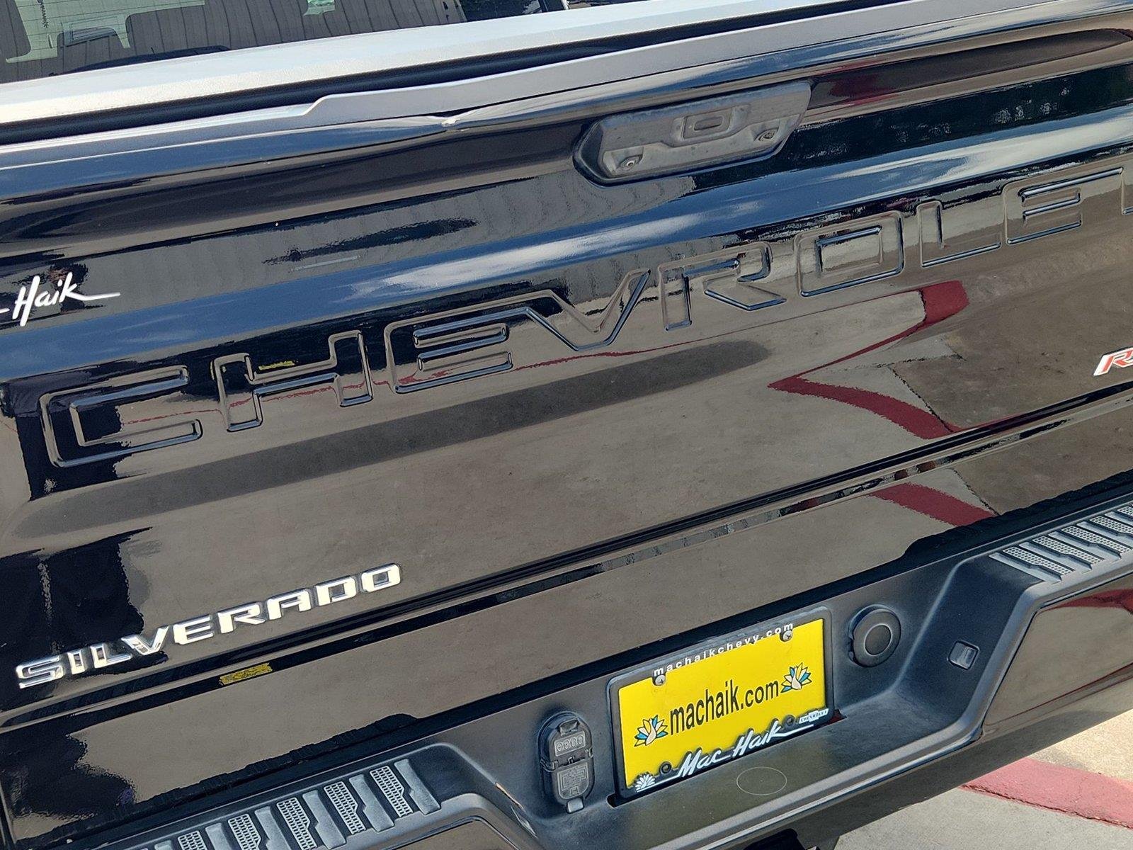Used 2024 Black Chevrolet RST image 29