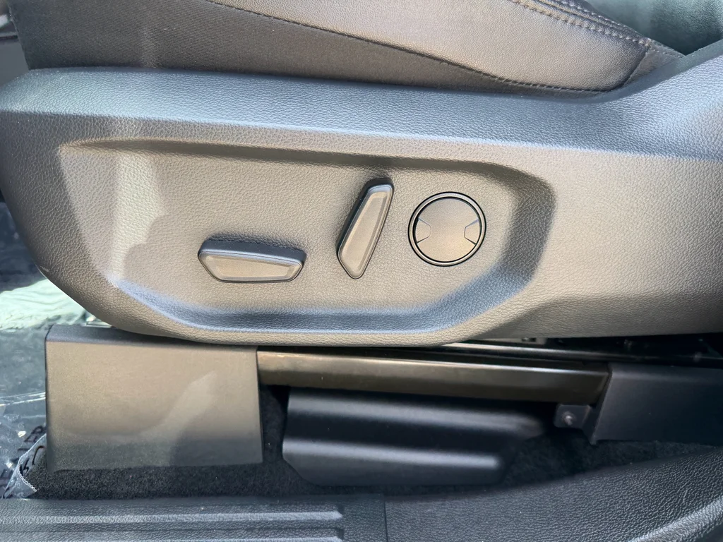 Used 2025 Shadow Black Ford LARIAT image 14