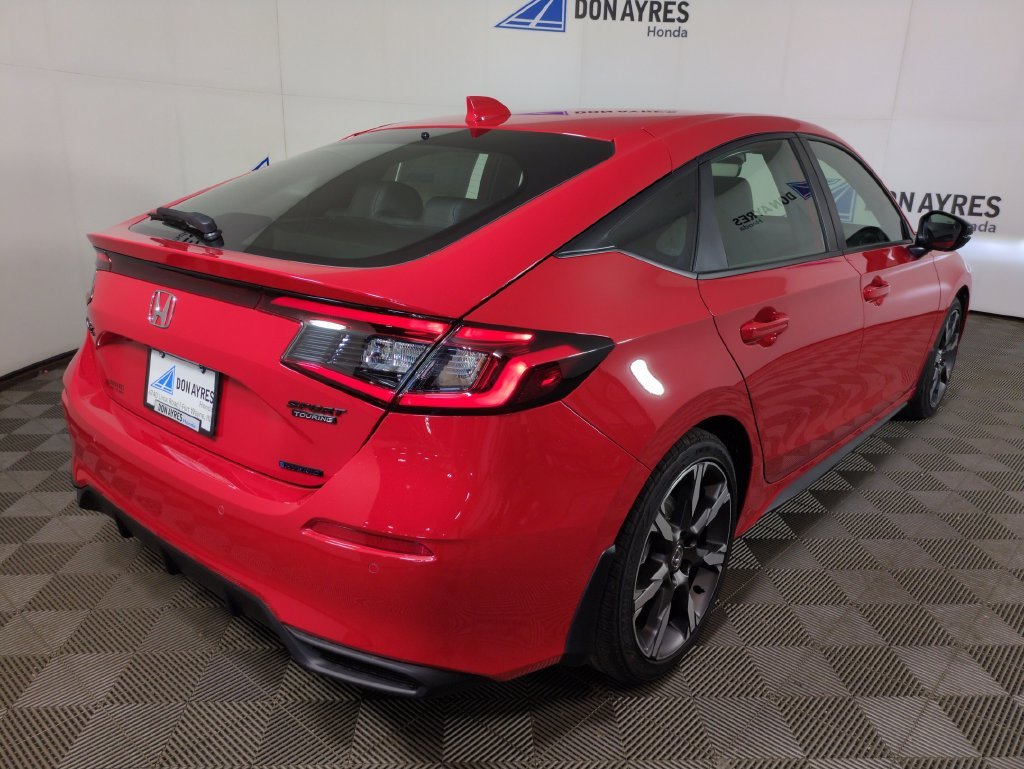 New 2027 Rallye Red Honda Hybrid image 5