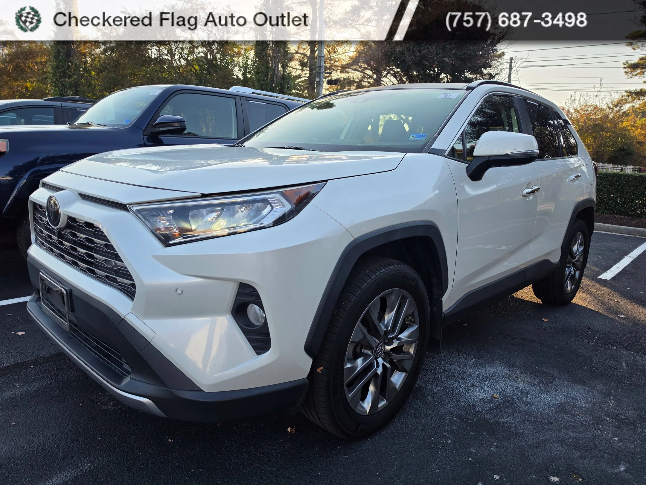Used 2019 Blizzard Pearl Toyota Limited image 1