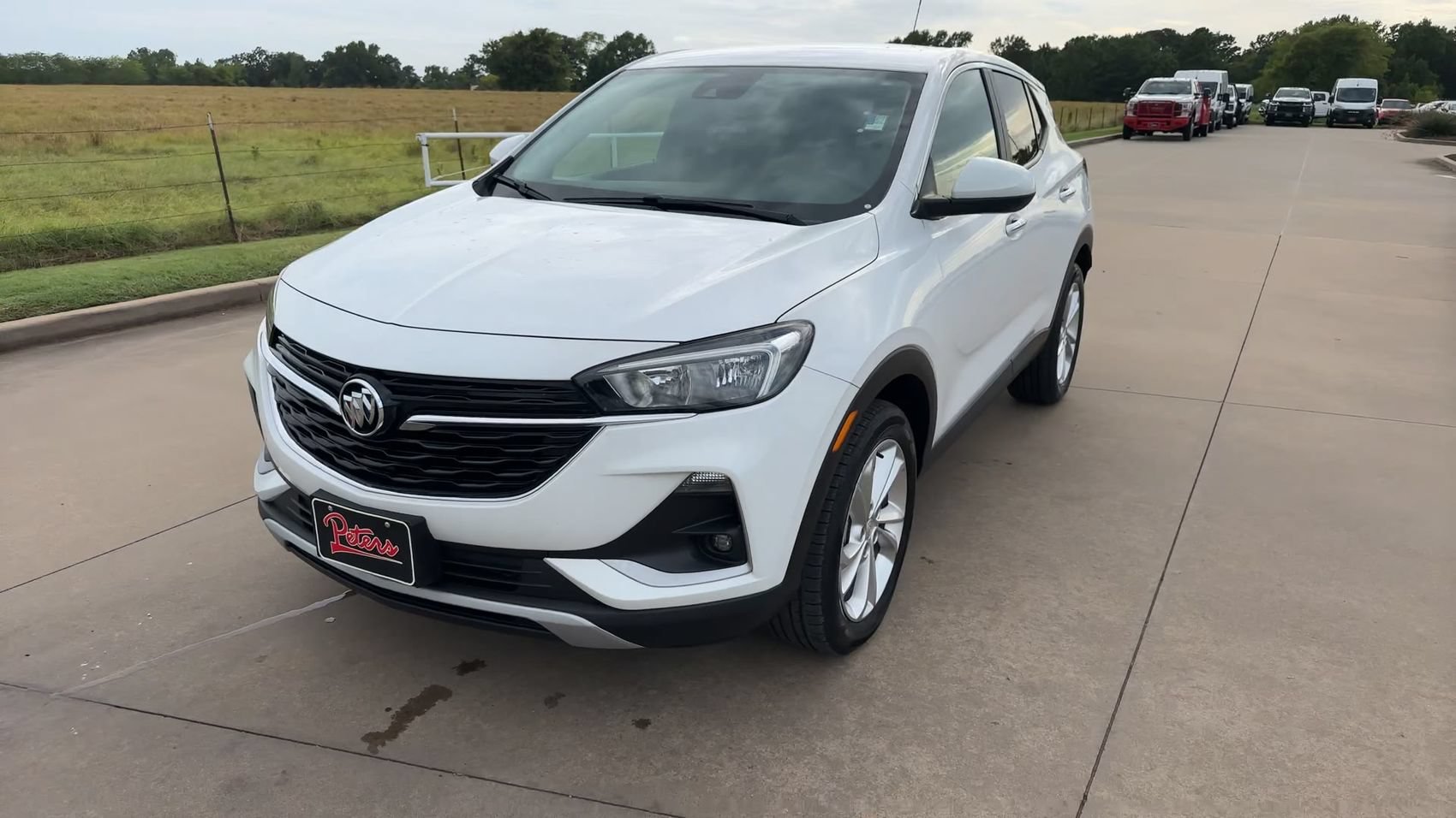 Used 2023 Summit White Buick Preferred image 4