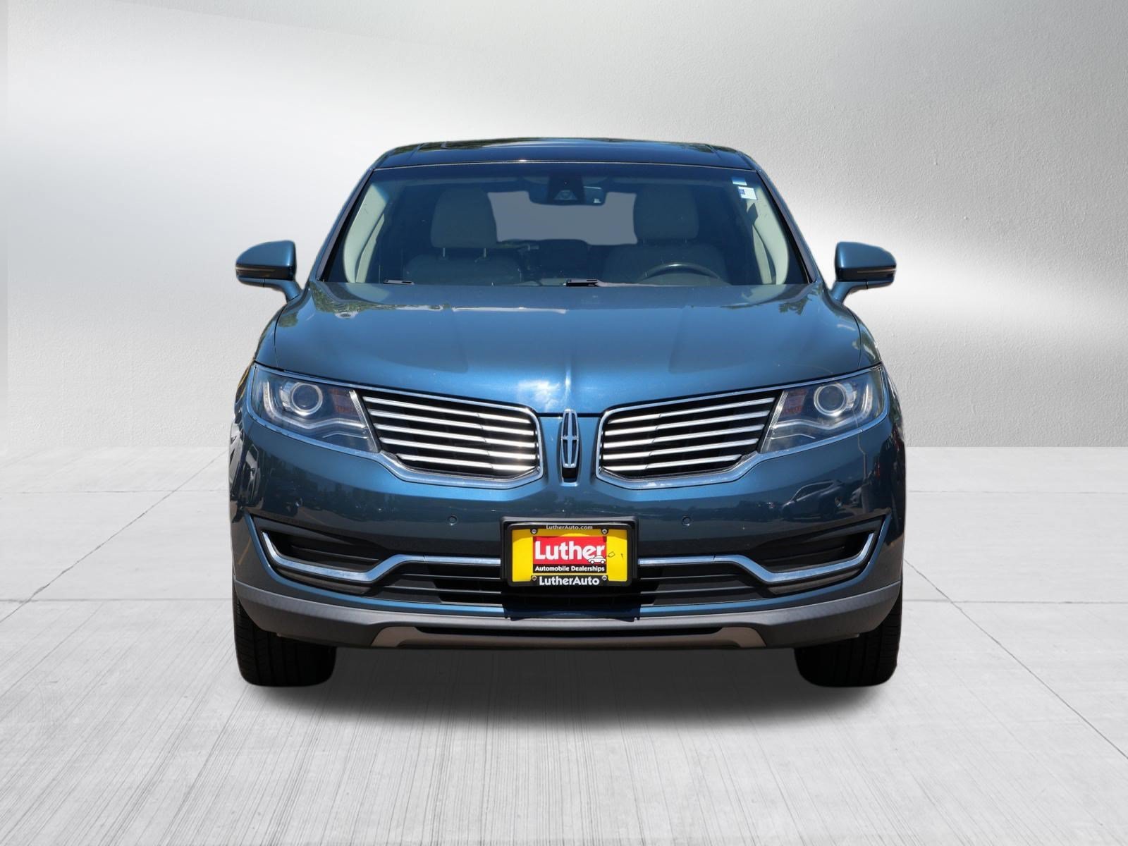 Used 2016 Lincoln MKX Reserve with VIN 2LMTJ8LR6GBL54357 for sale in Vadnais Heights, Minnesota