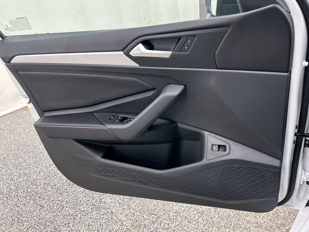 2026 Volkswagen Jetta Sport - Photo 17