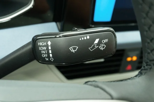 2026 Volkswagen Jetta SE - Photo 25