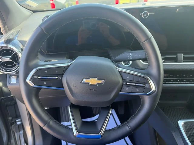 Used 2026 Sterling Gray Metallic Chevrolet LT image 19