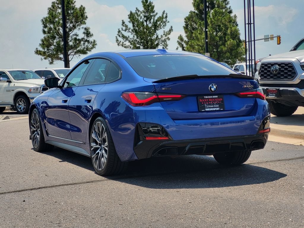 Used 2022 Blue BMW M440i xDrive image 6