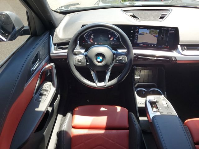 Used 2024 Black Sapphire Metallic BMW xDrive28i image 19