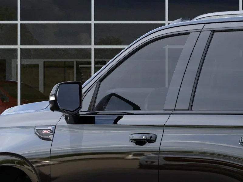 2026 GMC Yukon AT4 Ultimate - Photo 12