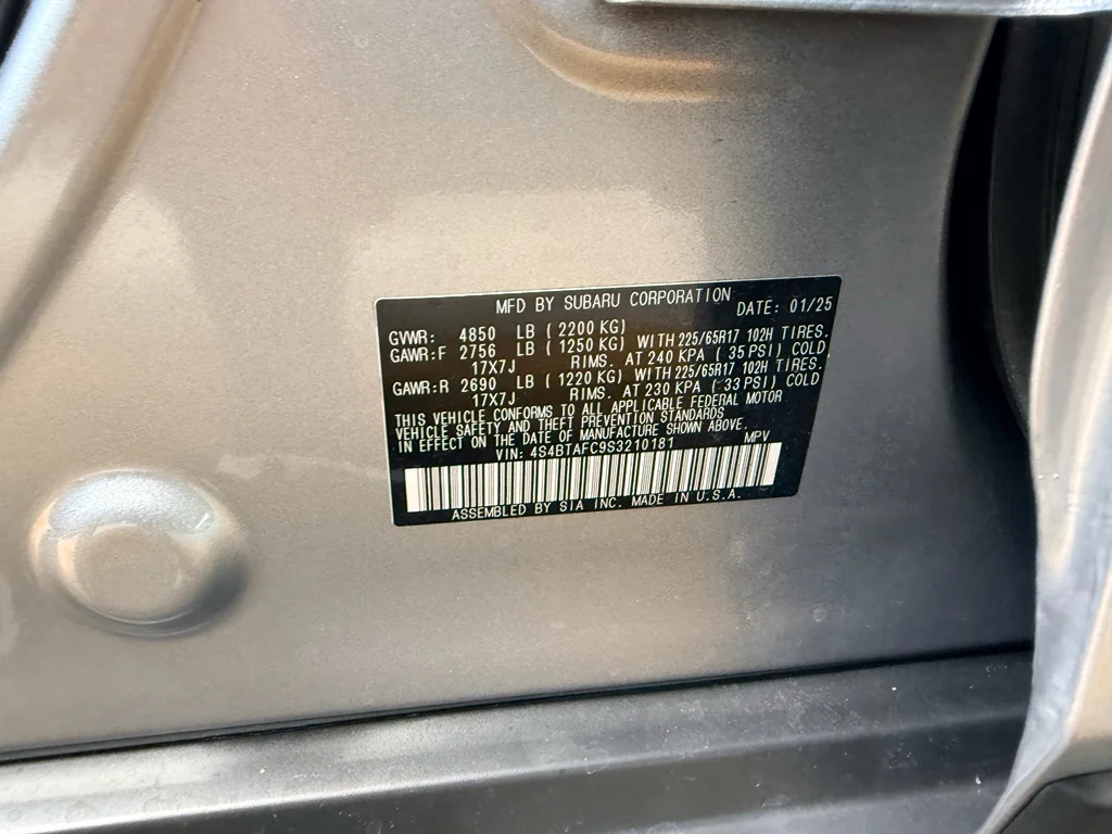 Used 2025 Ice Silver Metallic Subaru Premium image 30