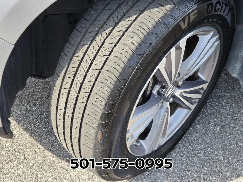 Used 2020 Lunar Silver Metallic Acura FWD 7-PASSENGER image 22