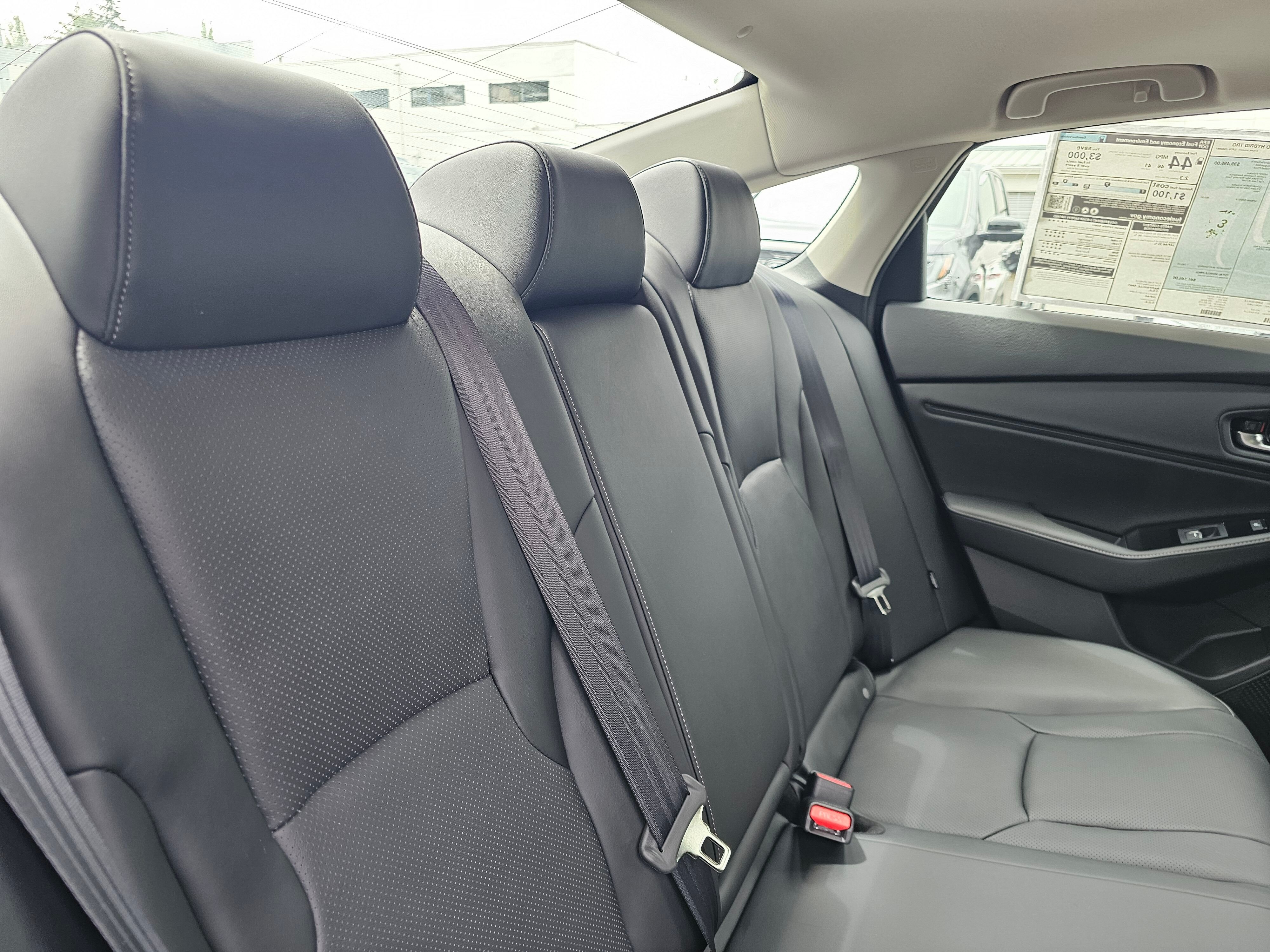 New 2026 Urban Gray Pearl Honda Touring image 14