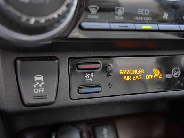 Certified Used 2021 SILVER SKY METALLIC Toyota  image 30