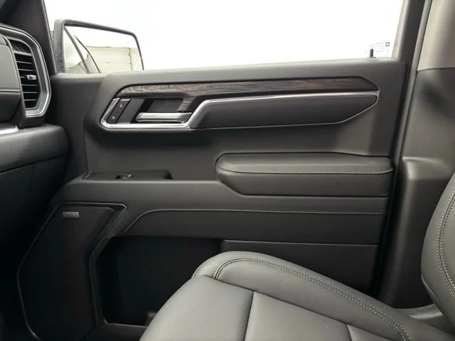 2026 GMC Sierra 1500 SLT - Photo 43