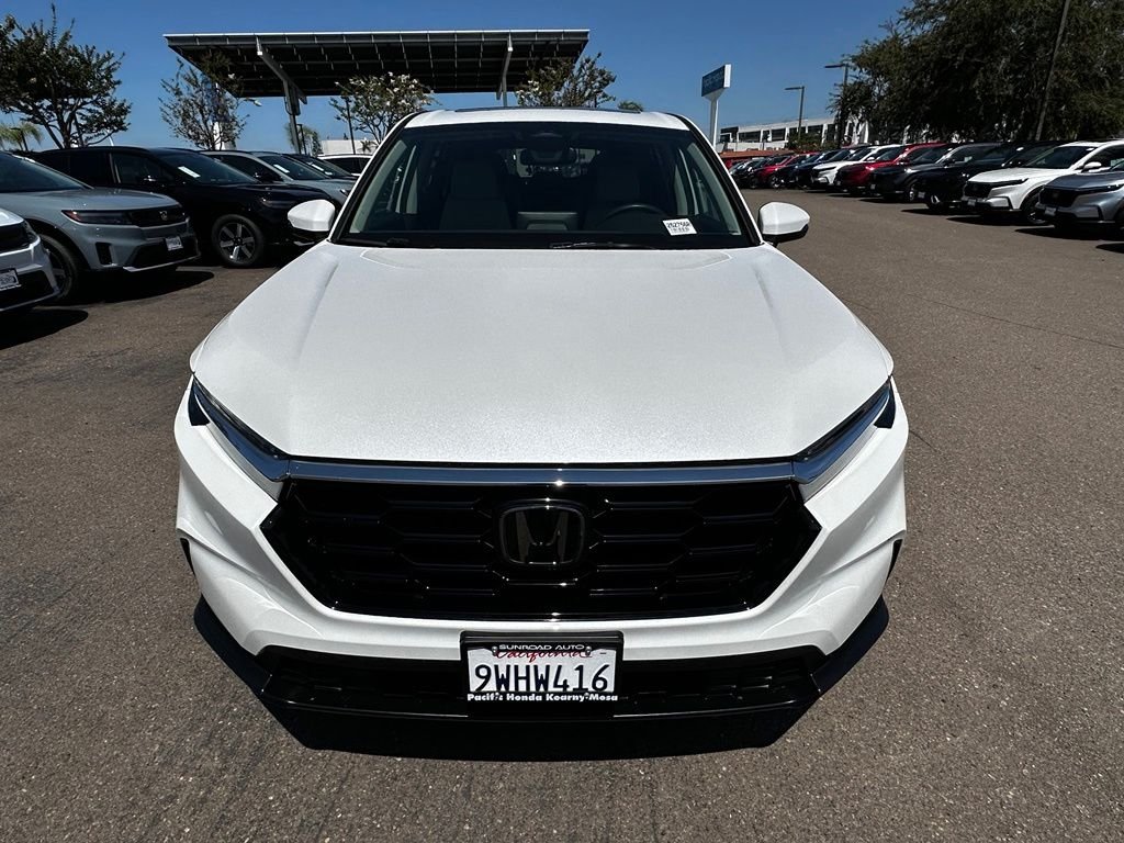 Used 2025 White Honda EX image 3