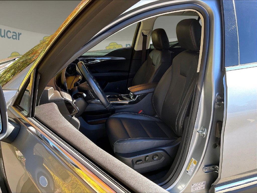 Used 2024 Gray Buick Preferred image 10
